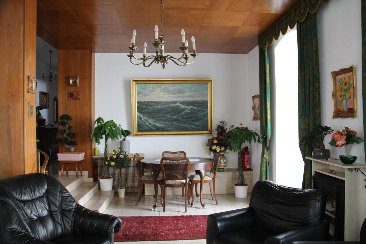 Humboldt Pensjonat 2*